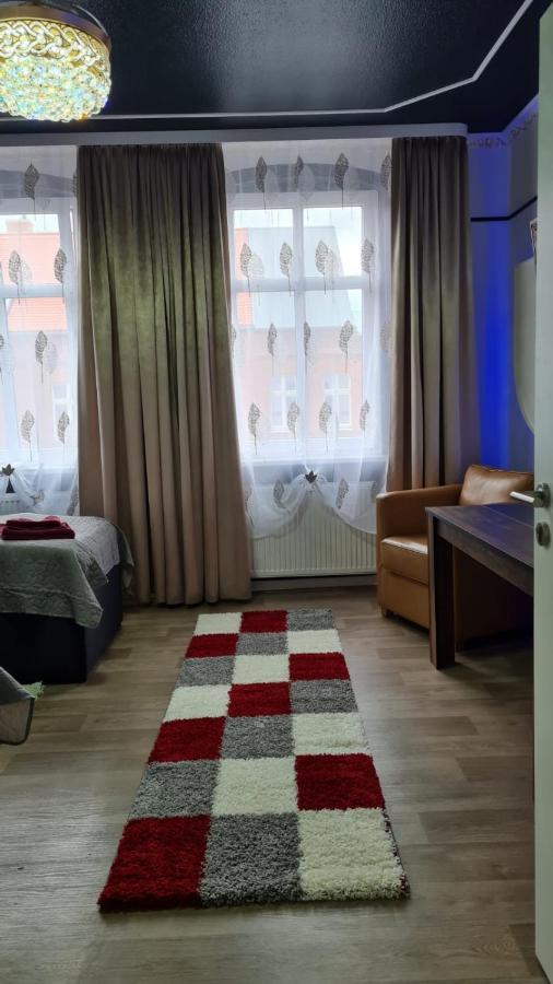 Best-Preis -Gold Suite- Mit Netflix, Self-Check-In, Ebike Ladestation, Fahrradraum, Wlan, Netflix Und Massagesessel - Direkt Am Elberadweg Im Herzen Von วิทเทนเบิร์ก ภายนอก รูปภาพ