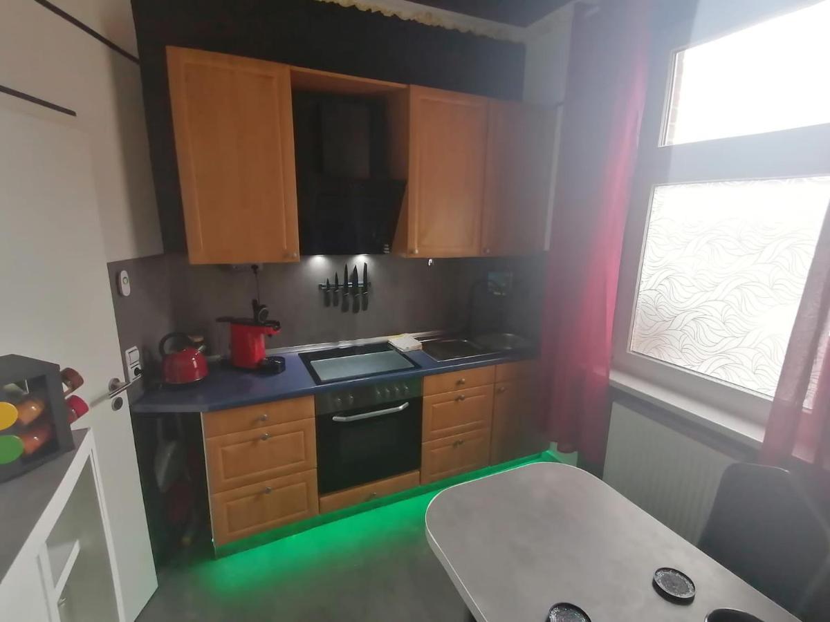 Best-Preis -Gold Suite- Mit Netflix, Self-Check-In, Ebike Ladestation, Fahrradraum, Wlan, Netflix Und Massagesessel - Direkt Am Elberadweg Im Herzen Von วิทเทนเบิร์ก ภายนอก รูปภาพ